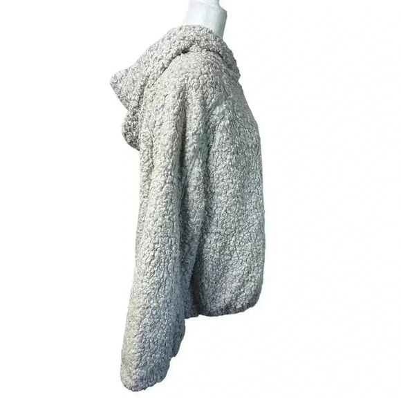 Dylan Faux Fur Hoodie Oatmeal Color with a Rose Pink Frosty Tip - size L - Picture 5 of 9